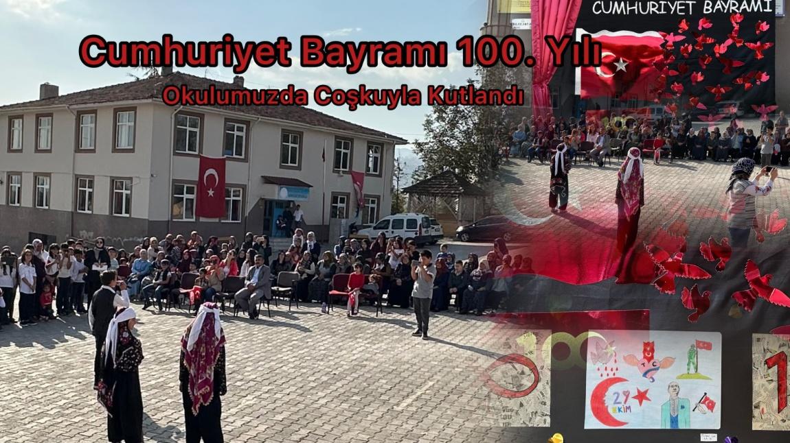 Okulumuzda Cumhuriyet’in 100. Yılı Çoşku İle Kutlandı.