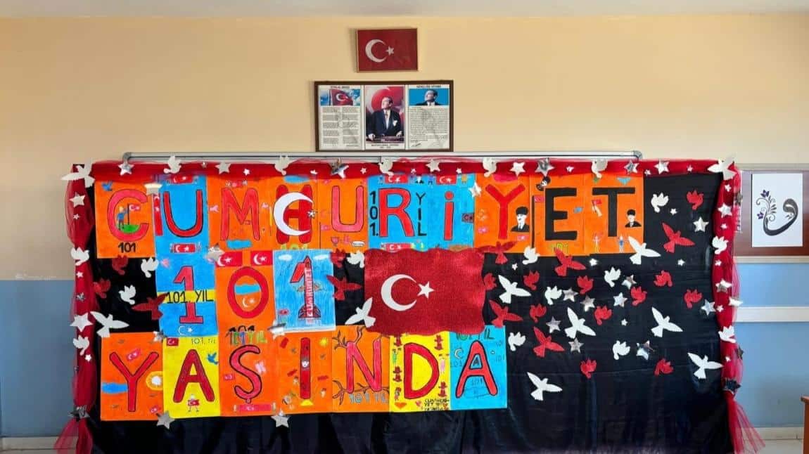 Cumhuriyetimizin 101. Yaşında...